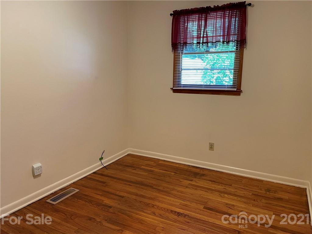 80 Robinson Holler Drive Marion NC 28752