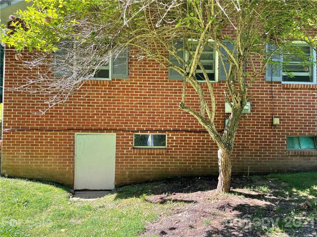80 Robinson Holler Drive Marion NC 28752