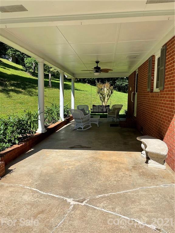 80 Robinson Holler Drive Marion NC 28752