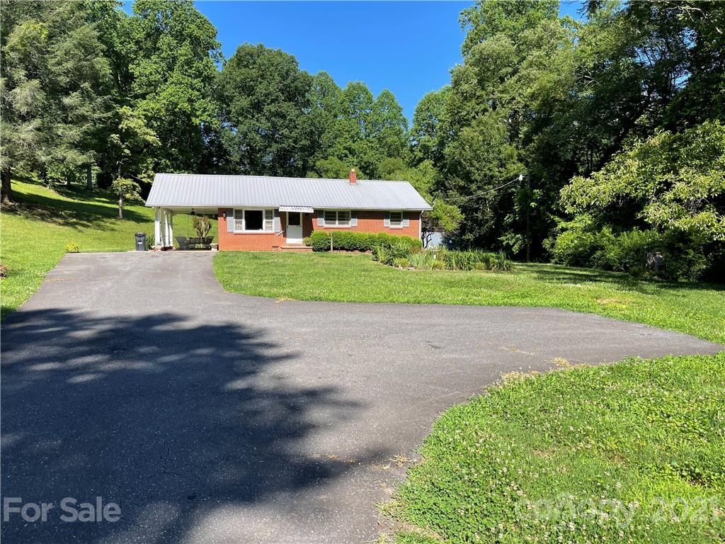 80 Robinson Holler Drive Marion NC 28752