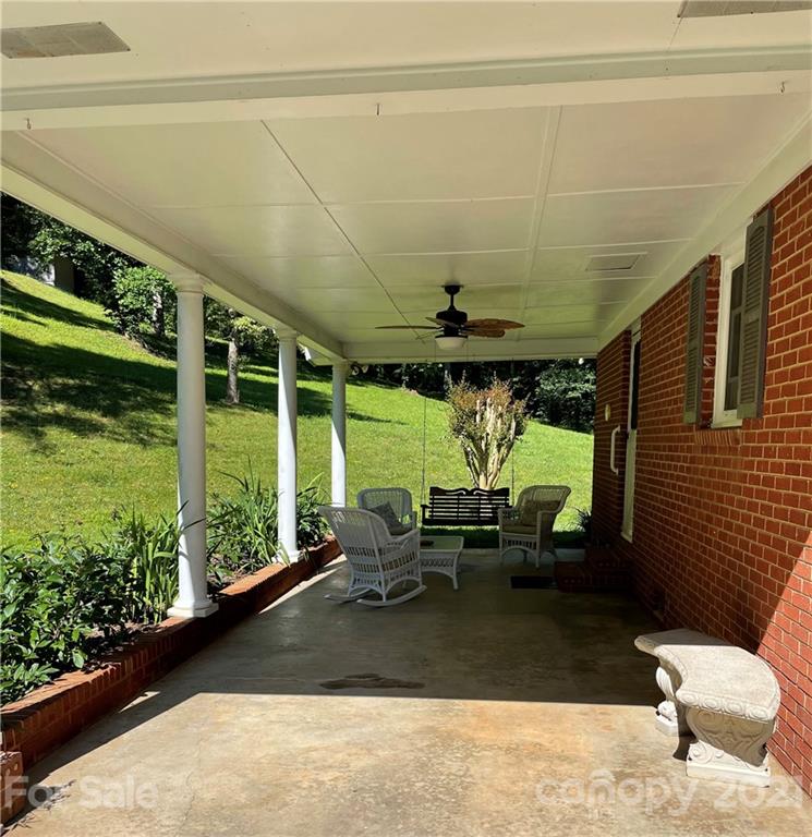 80 Robinson Holler Drive Marion NC 28752
