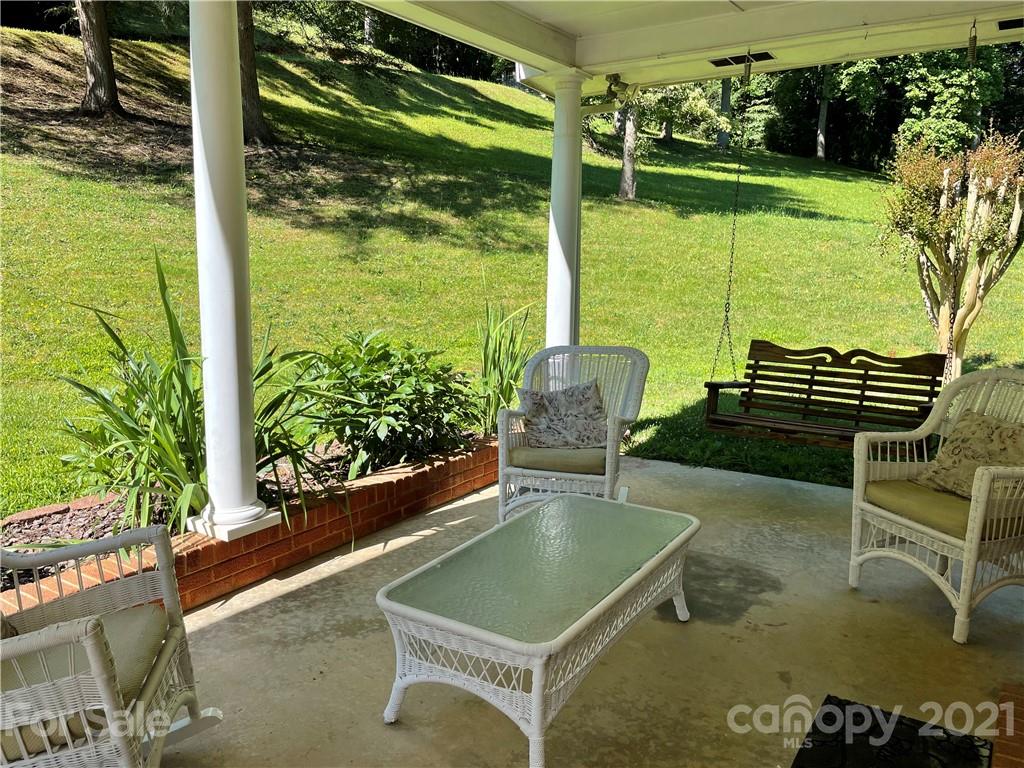 80 Robinson Holler Drive Marion NC 28752