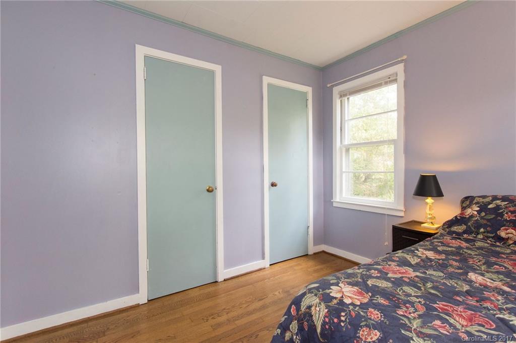 76 Pinedale Road Asheville NC 28805