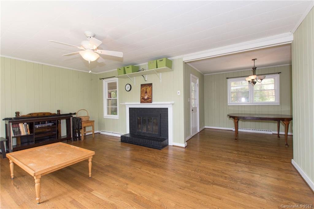76 Pinedale Road Asheville NC 28805