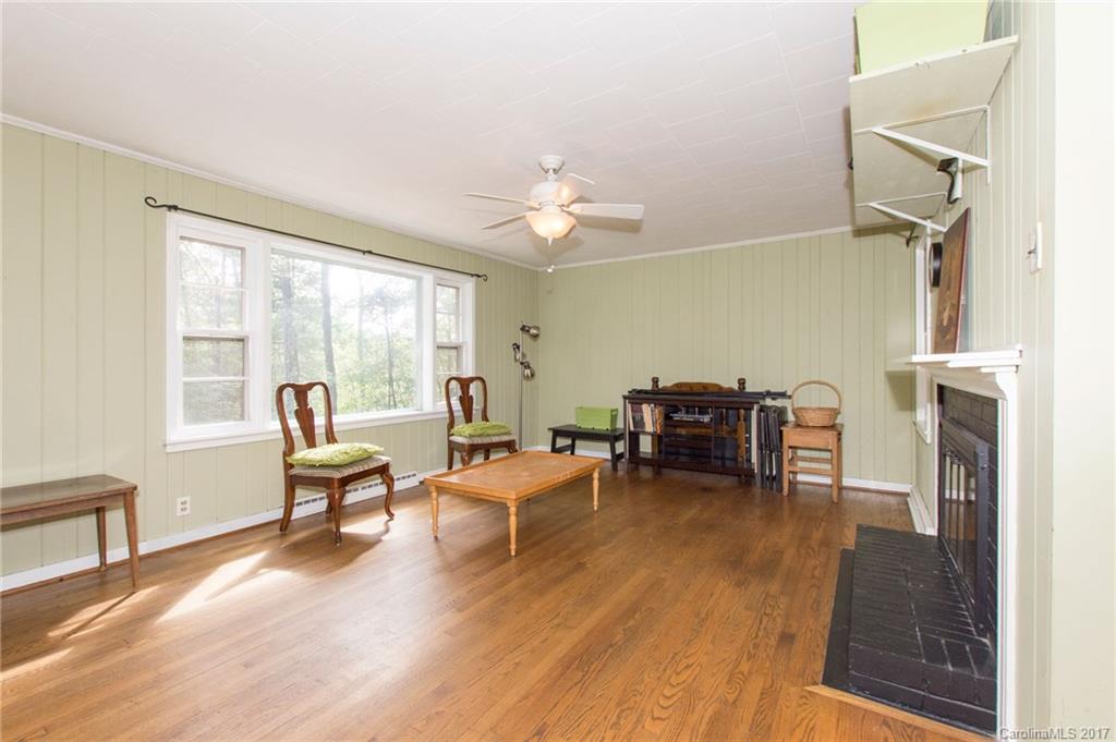 76 Pinedale Road Asheville NC 28805