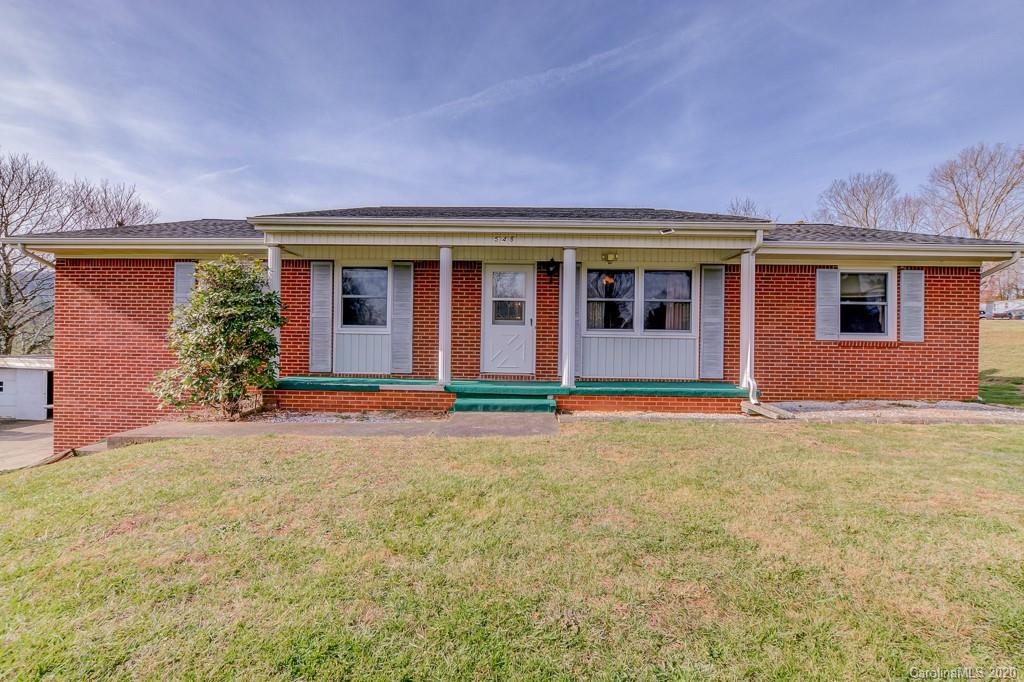 548 Johnston School Road Asheville NC 28806