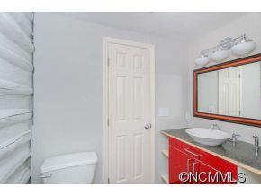 24 E. Porter Road Asheville NC 28803