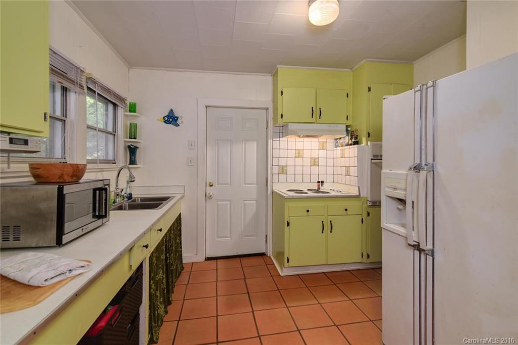 132 Onteora Boulevard Asheville NC 28803
