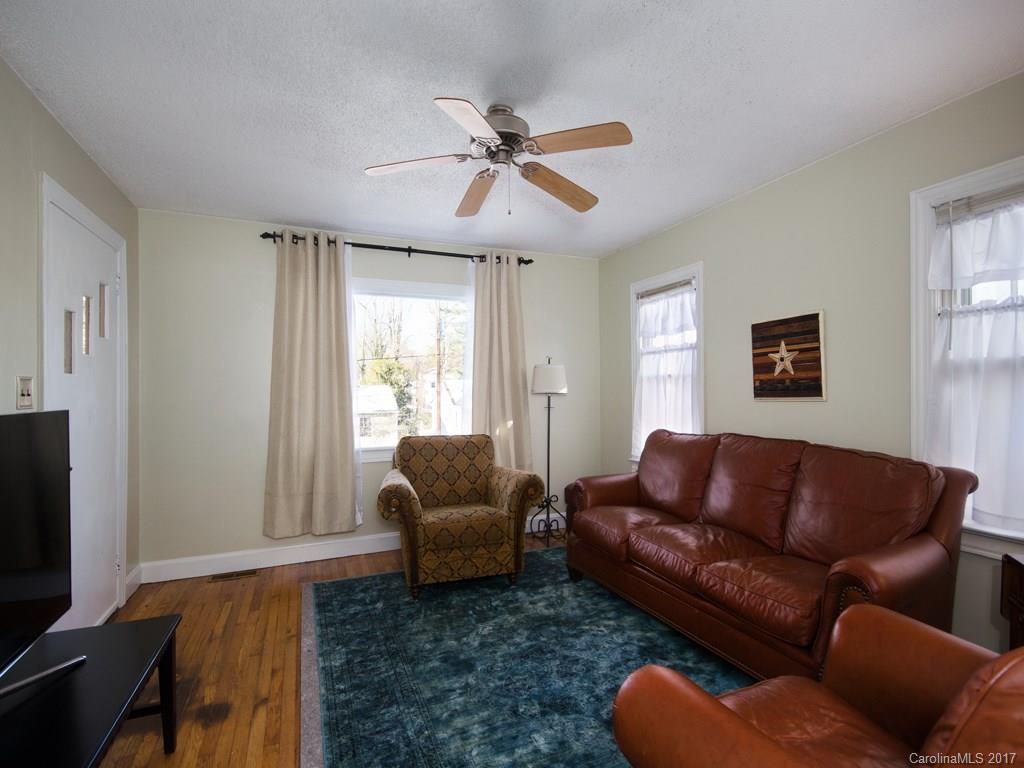 74 Covington Street Asheville NC 28806