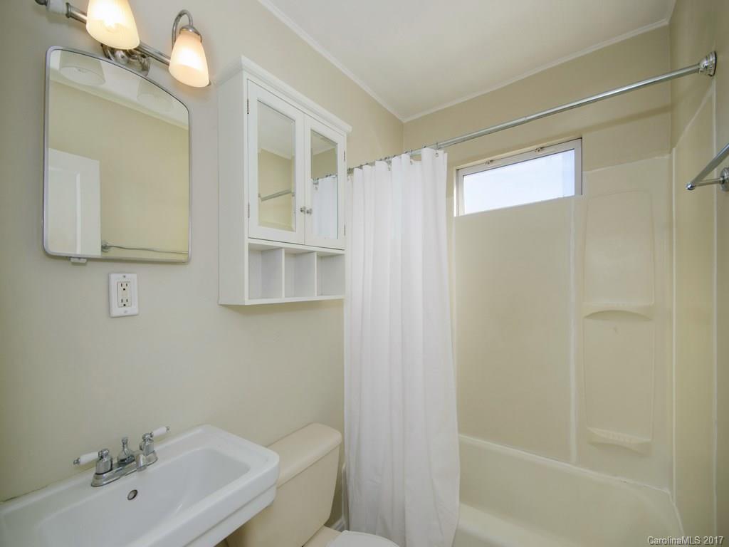 74 Covington Street Asheville NC 28806