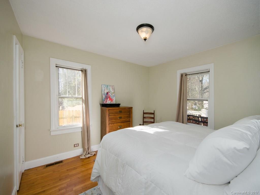 74 Covington Street Asheville NC 28806