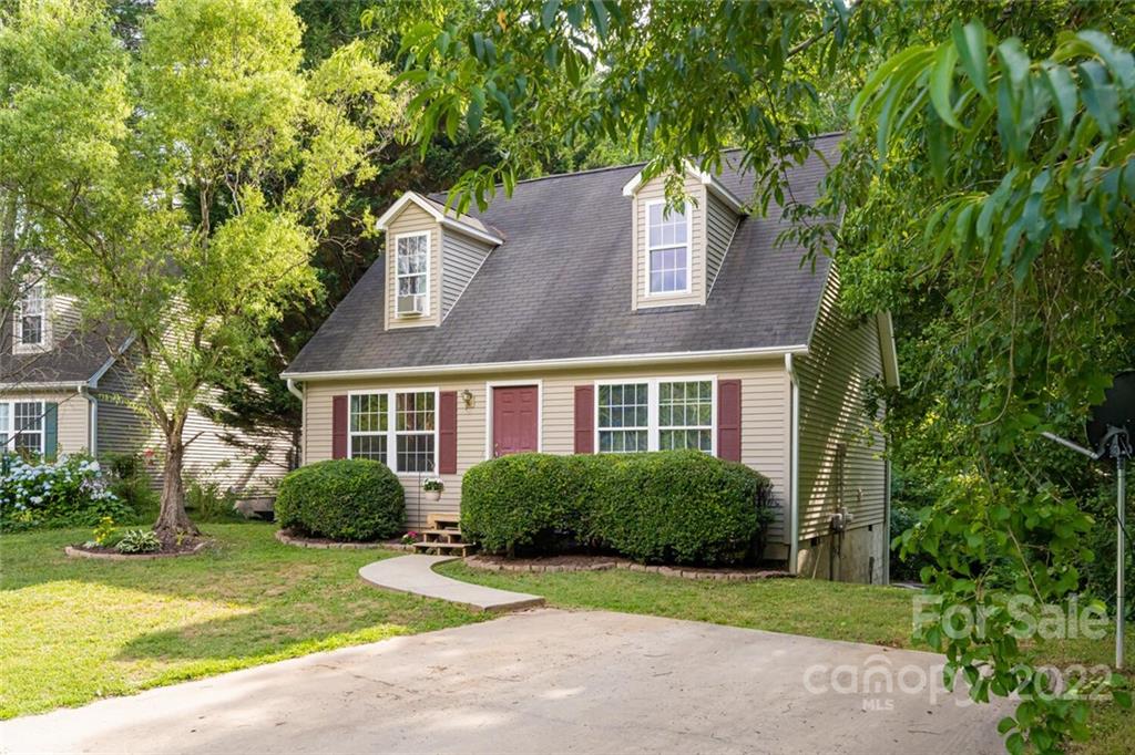 60 Old County Home Road Asheville NC 28806