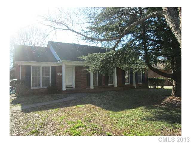 5800 Barrington Drive Charlotte NC 28215