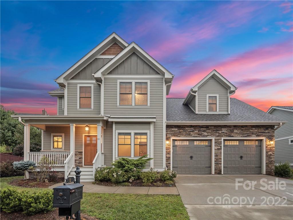 11 Barnrock Drive Mills River NC 28759