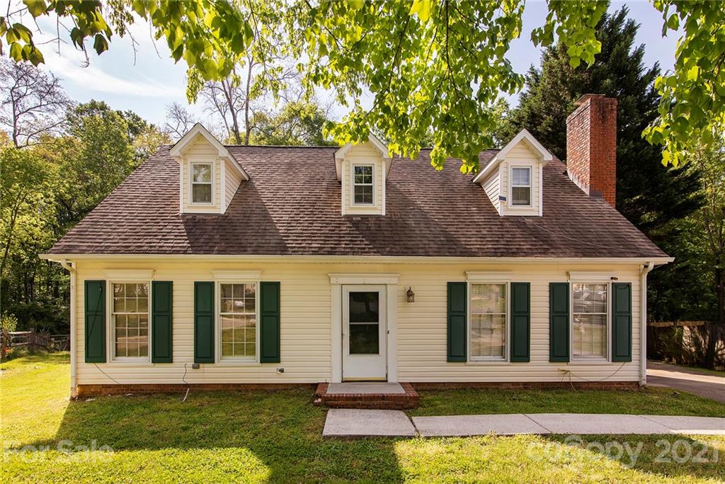 6301 Montezuma Trail Charlotte NC 28227