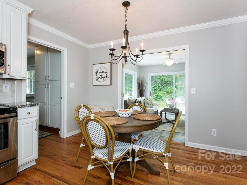 15 Devonshire Court Candler NC 28715