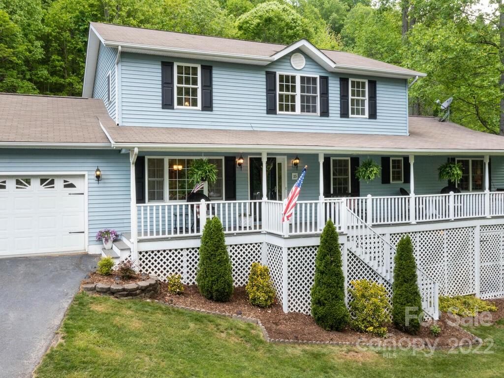 15 Devonshire Court Candler NC 28715