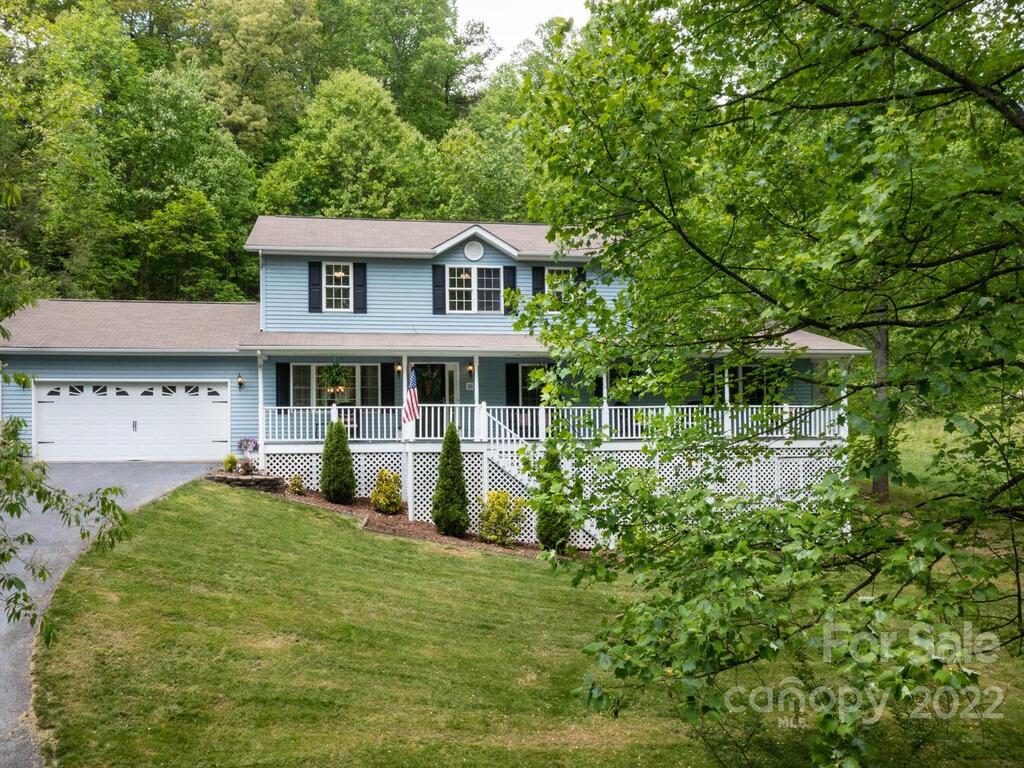 15 Devonshire Court Candler NC 28715