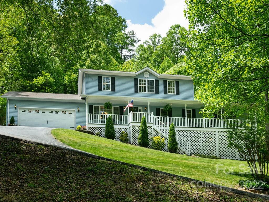 15 Devonshire Court Candler NC 28715