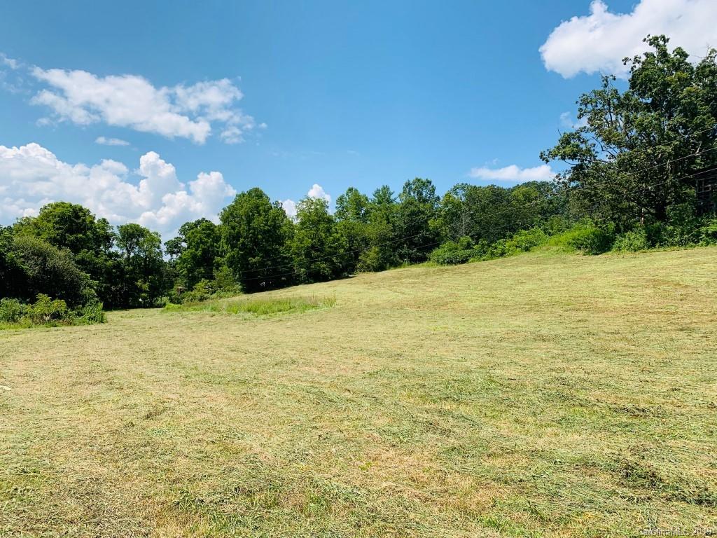 108 Church Street Weaverville NC 28787