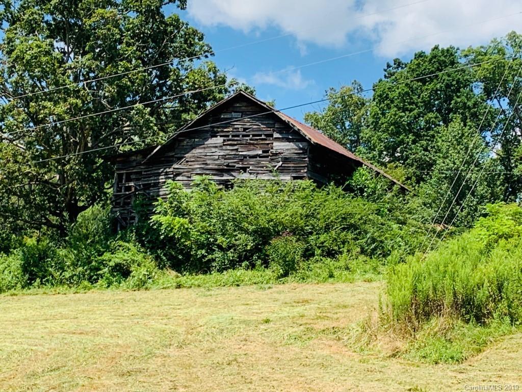 108 Church Street Weaverville NC 28787