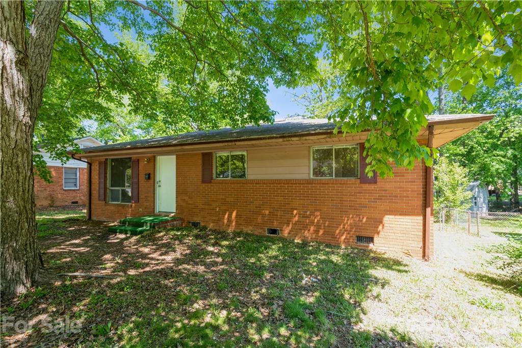 4913 Clintwood Drive Charlotte NC 28213