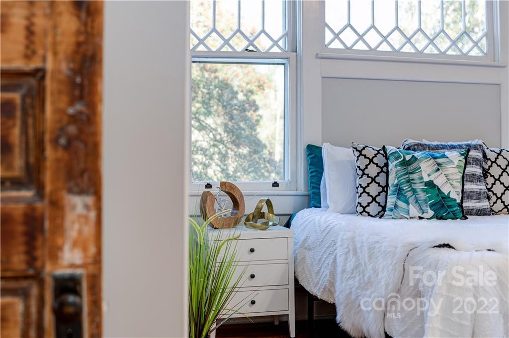 123 Edwin Place Asheville NC 28801