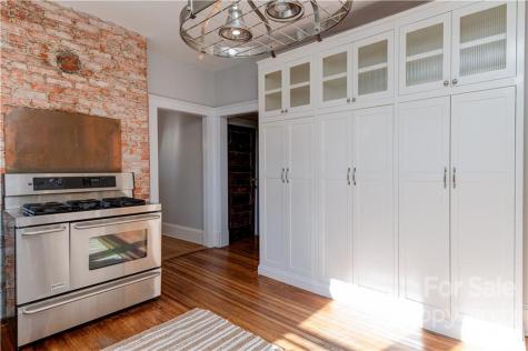 123 Edwin Place Asheville NC 28801