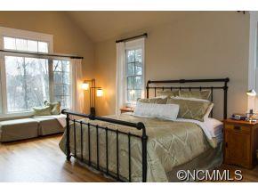 663 Wickhams Fancy Biltmore Lake NC 28715