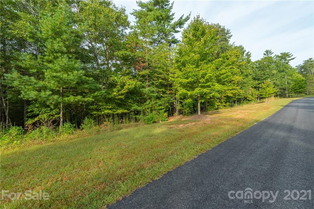 15-12/16-12 Beacon Ridge Drive Nebo NC 28761