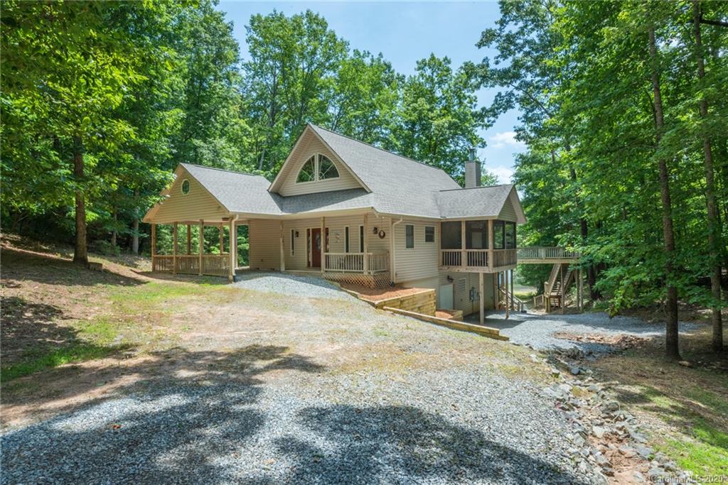 532 Lakewood Drive Lake Lure NC 28746