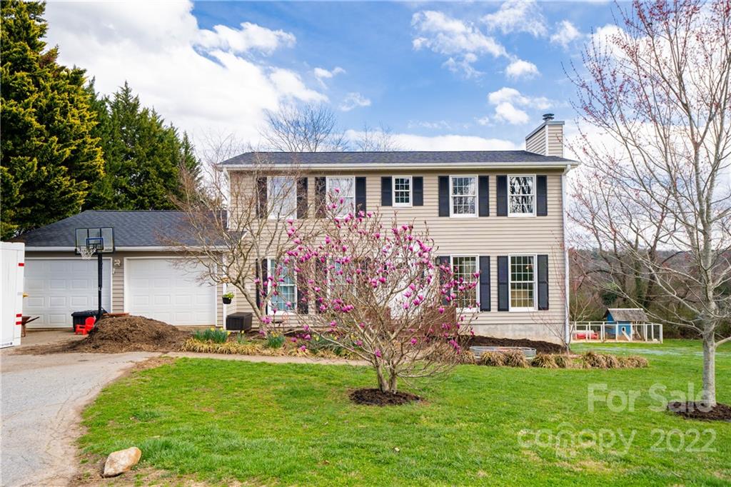 23 Pleasant Run Asheville NC 28806