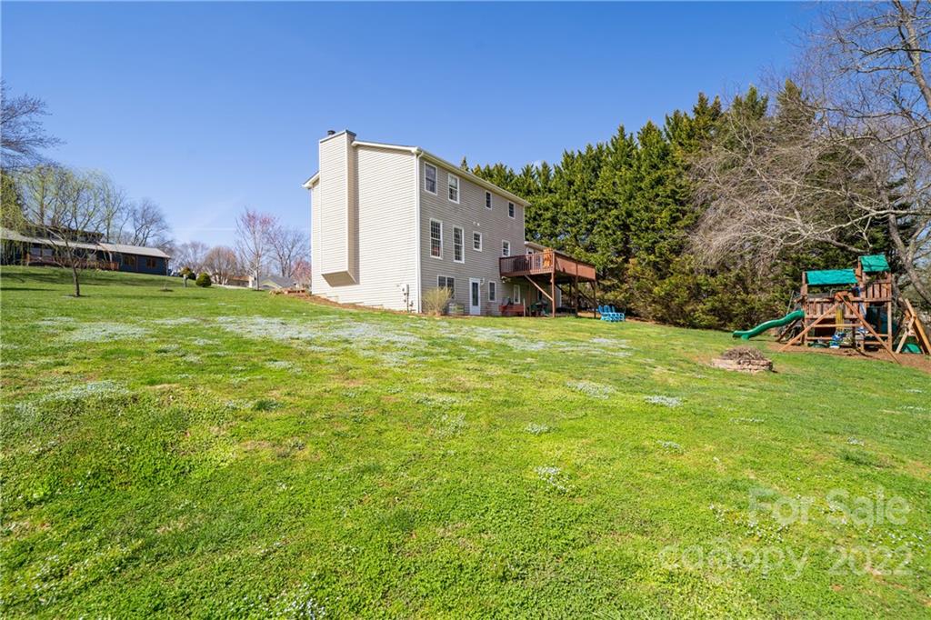 23 Pleasant Run Asheville NC 28806