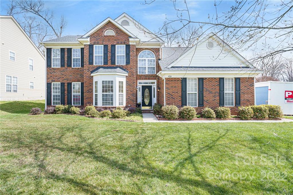 4104 Medoc Mountain Drive Charlotte NC 28270