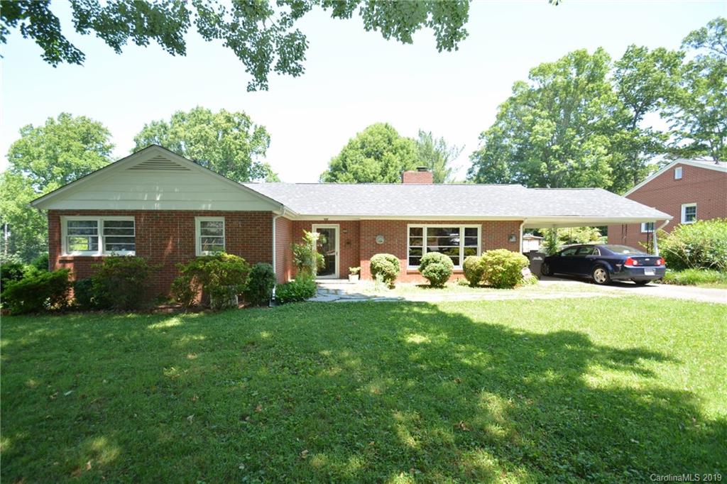 407 Coolidge Avenue Statesville NC 28677