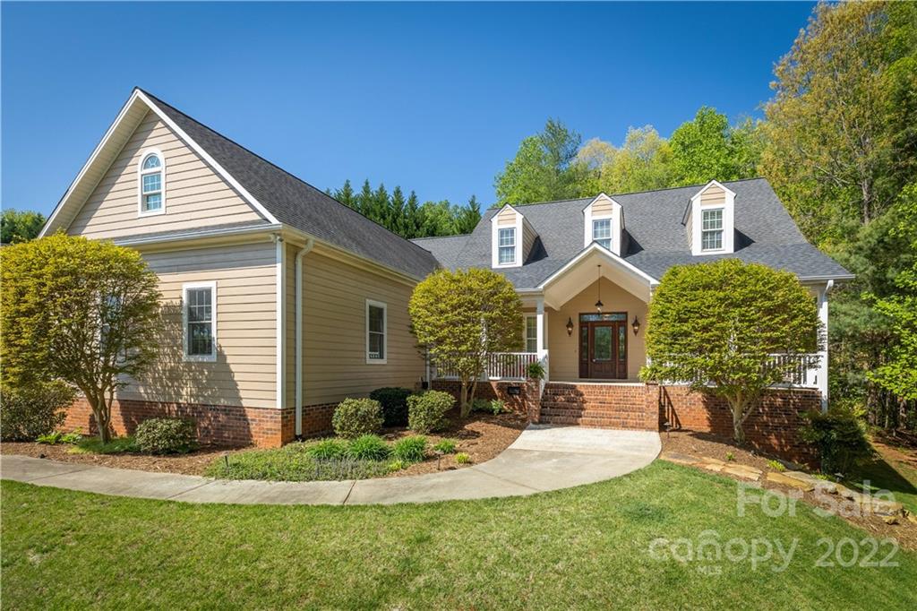 211 Henrys Glen Drive Morganton NC 28655