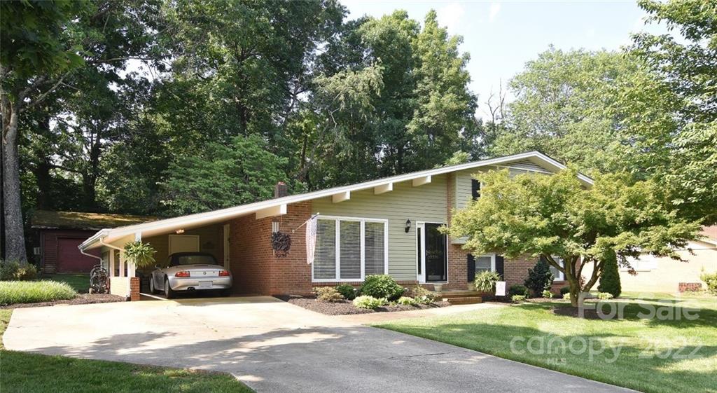 2370 23rd Avenue Drive NE Hickory NC 28601