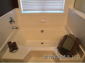 371 Planters Creek Road Fletcher NC 28732