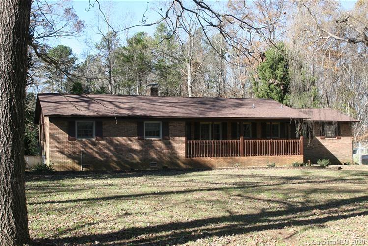 667 Barry Oak Road Cleveland NC 27013
