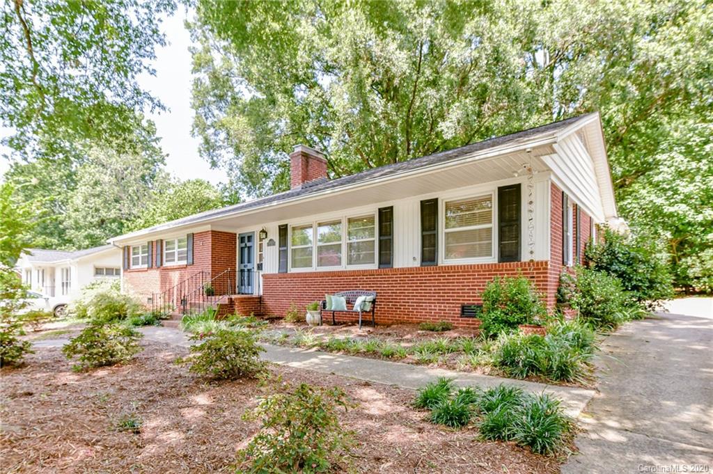 831 Faircrest Drive Charlotte NC 28210