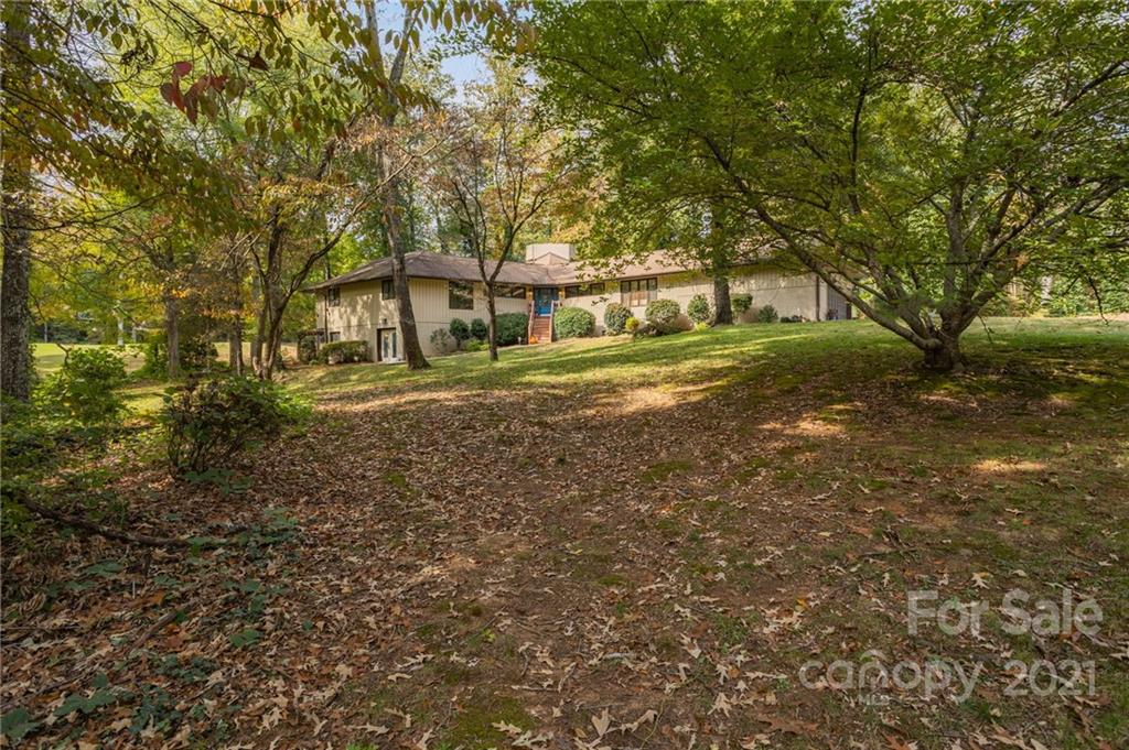 200 Indian Wells Circle Lexington NC 27295