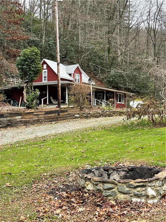 745 Perley Hyatt Road Sylva NC 28779