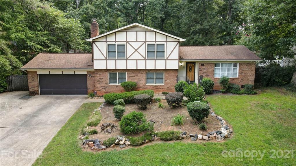7811 Scottwood Terrace Charlotte NC 28212