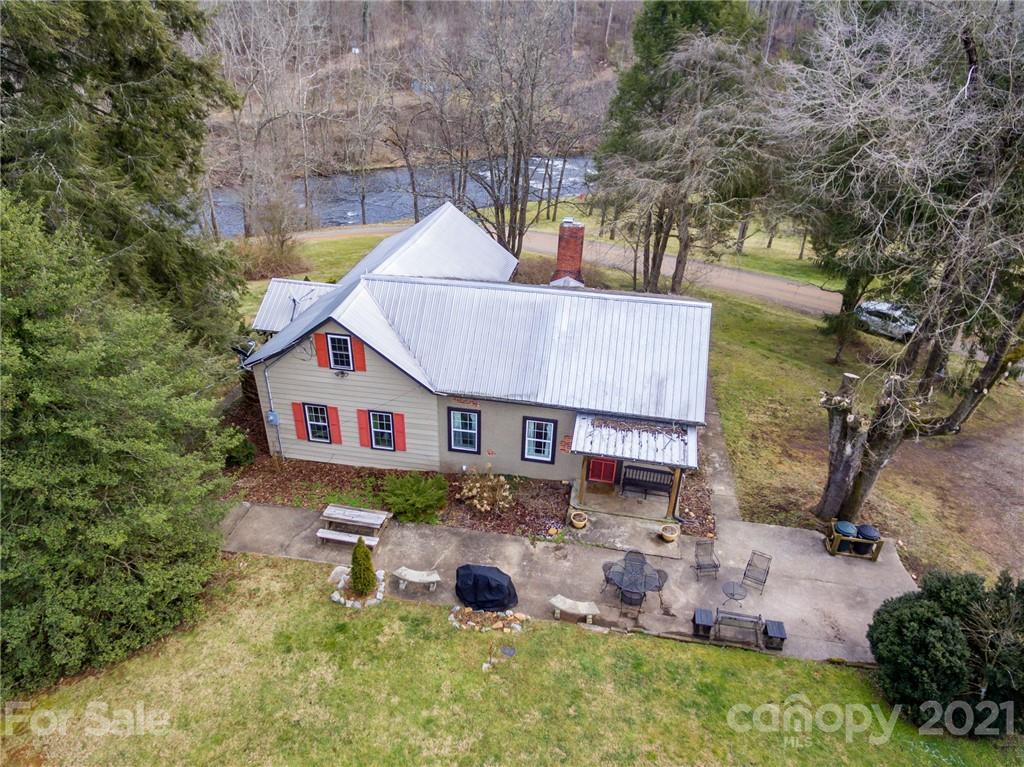 600 Pigeon Ford Road Canton NC 28716