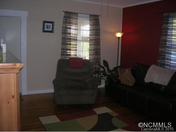 26 Penley Avenue Asheville NC 28804