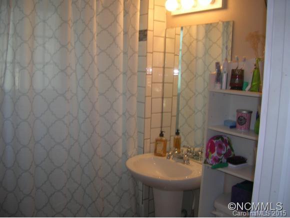 26 Penley Avenue Asheville NC 28804
