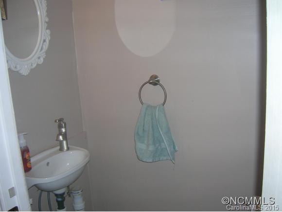 26 Penley Avenue Asheville NC 28804