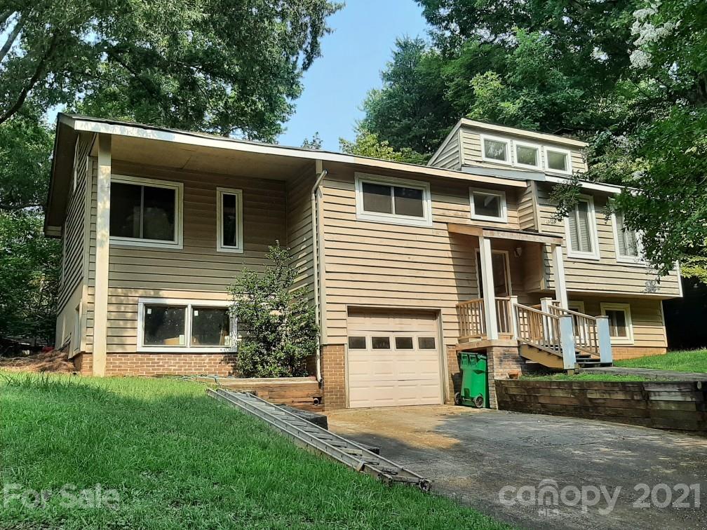 9409 Fairway Ridge Road Charlotte NC 28277