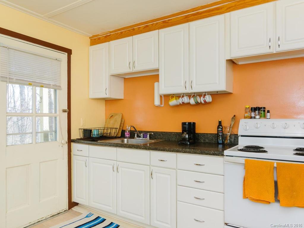 338 Riverview Drive Asheville NC 28806