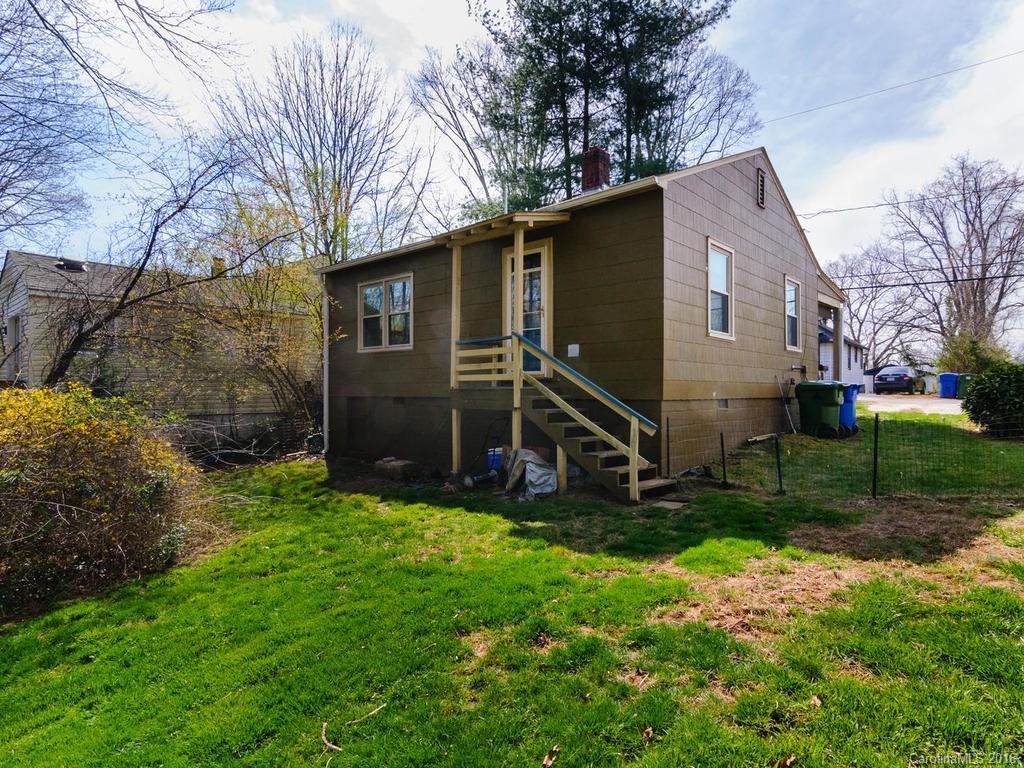 338 Riverview Drive Asheville NC 28806